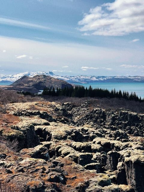 From Reykjavik: Classic Golden Circle Full Day Tour - Þingvellir National Park: rift valley views plus real political history