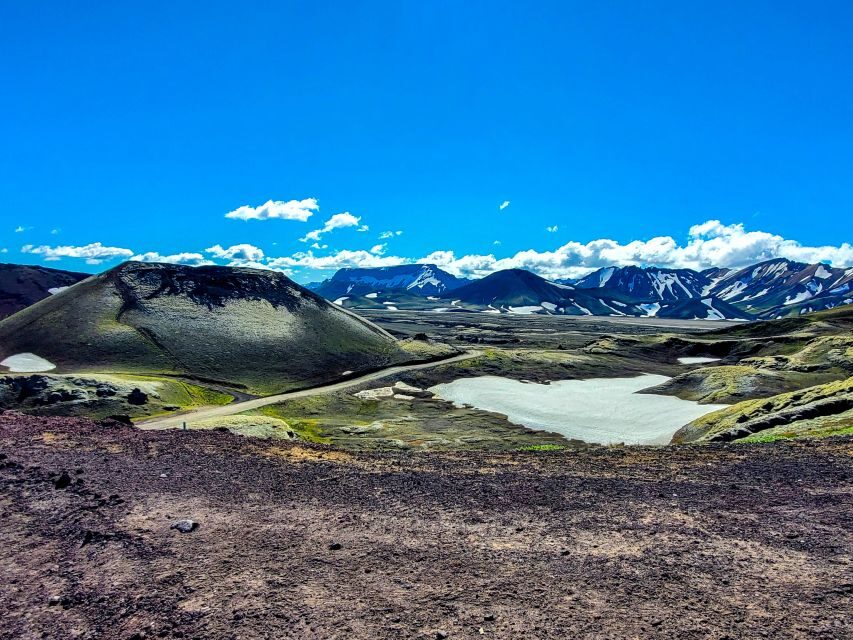 From Reykjavik: Day Tour to Landmannalaugar in a Super Jeep - The geothermal pool: where the cold day turns worth it