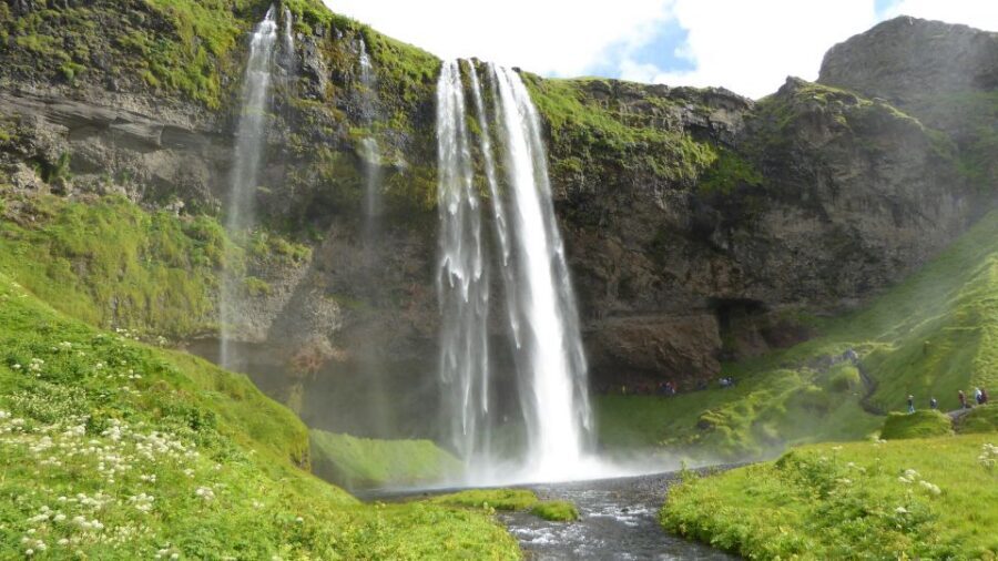 From Reykjavik: Explore the Waterfalls of the South Coast - Seljalandsfoss and Gljúfrabúi: close enough to feel the spray