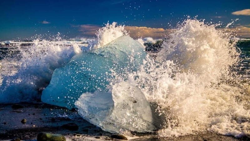From Reykjavik: Glacier Lagoon and Fjaðrárgjúfur Canyon Tour - Key Highlights and Why They Matter