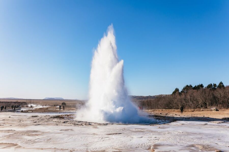 From Reykjavik: Golden Circle and Glacier Snowmobiling - How the timing works: long day, smart breaks, and schedule reality