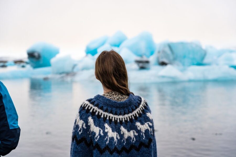 From Reykjavik: Jökulsárlón Glacier Lagoon and Diamond Beach - What you’re paying for: value in distance, guide time, and the boat option