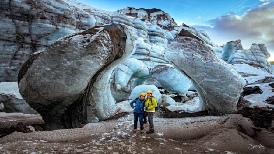 From Reykjavík: Katla Ice Cave and South Coast Tour - Seljalandsfoss: walking behind the falls without losing your nerve