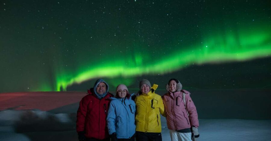 From Reykjavik: Northern Lights Guided Tour with Photos - Photo Taking Without Losing the Moment