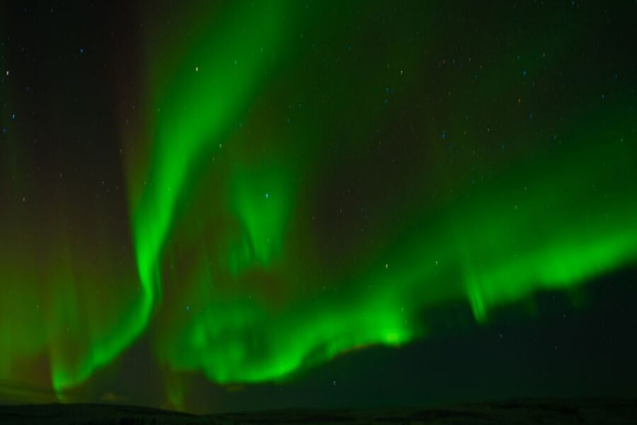 From Reykjavik: Northern Lights Guided Tour with Photos - Weather Calls and Rescheduling: The Reality Check You Should Plan For