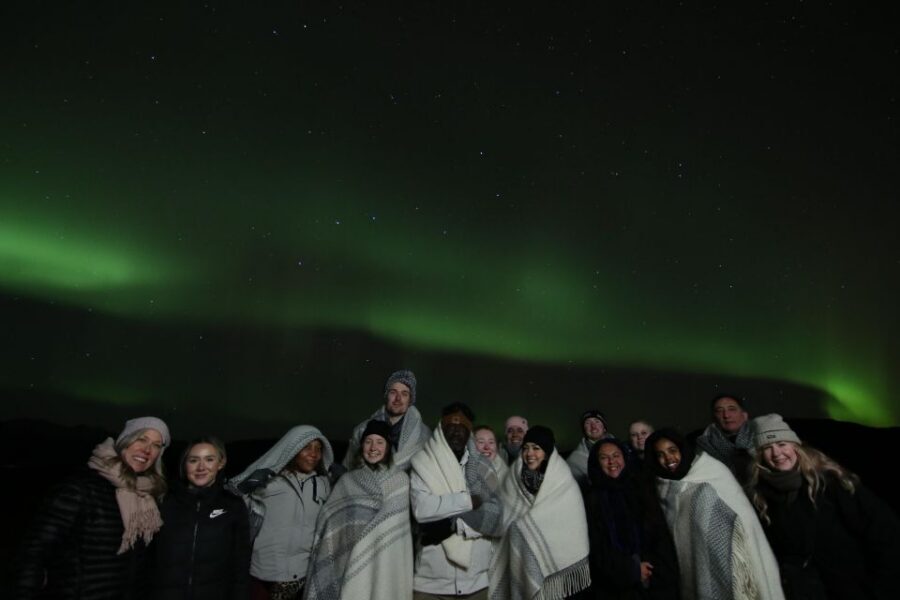 From Reykjavik: Northern Lights Tour with Hot Cocoa & Photos - Guides Make or Break the Night (and This Tour Leans That Way)