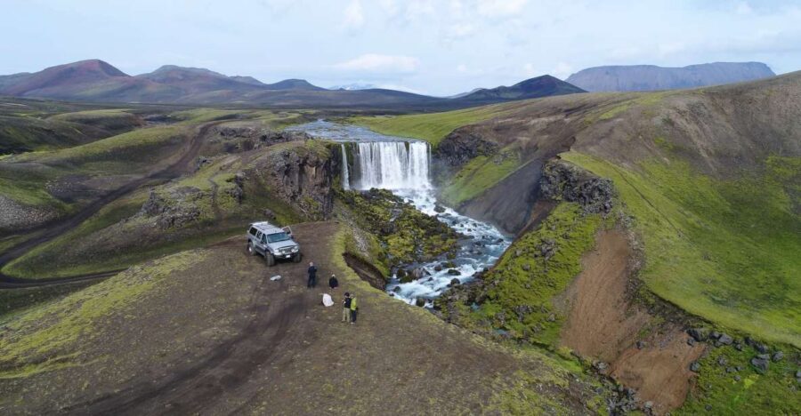 From Reykjavik: Private Landmannalaugar & Hekla Jeep Tour - Heading down Þjórsárdalur to Hjálparfoss