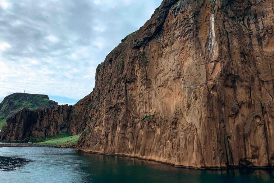 From Reykjavik: Puffin and Volcano Tour in Westman Islands - Getting to Vestmannaeyjar: the 14-hour rhythm from Reykjavik