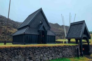 From Reykjavik: Puffin and Volcano Tour in Westman Islands - Elephant Rock and Stórhöfði puffins: where the day turns magical