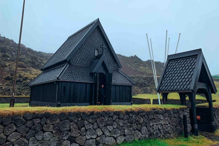 From Reykjavik: Puffin and Volcano Tour in Westman Islands - Elephant Rock and Stórhöfði puffins: where the day turns magical