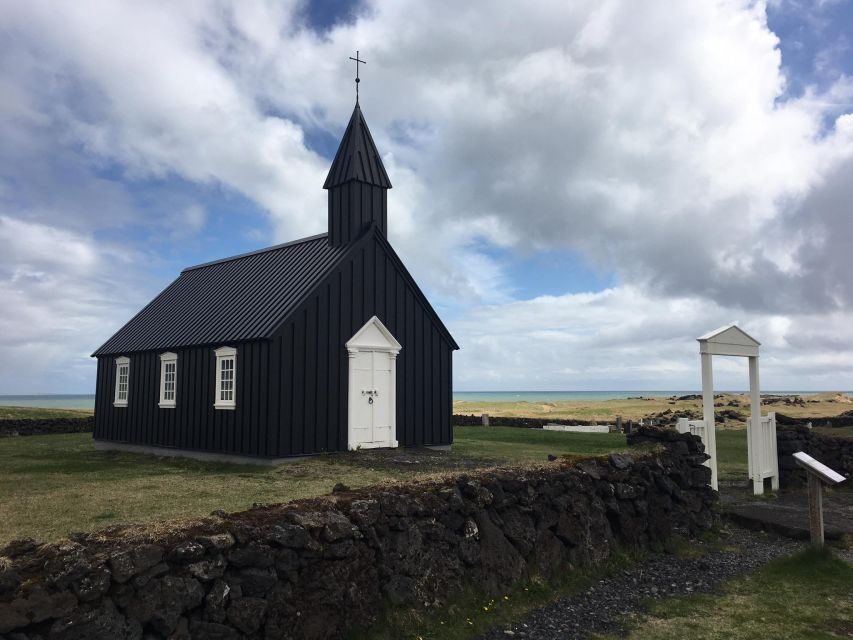 From Reykjavik: Snæfellsnes Full-Day Tour with Homemade Meal - Ytri Tunga seals and the horse ranch lunch: warm food after cold air