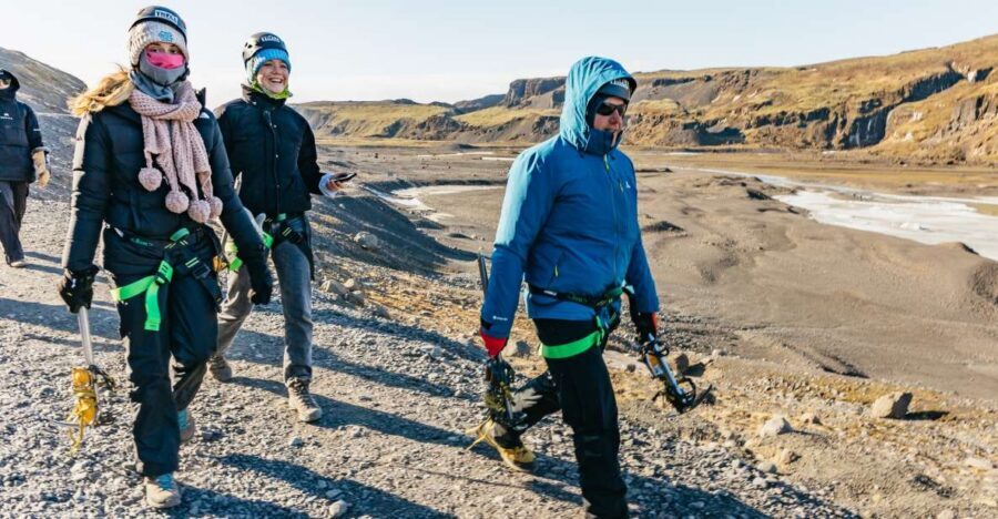 From Reykjavik: South Coast & Glacier Hike - Skógafoss: 60 meters of power and the 527-step option