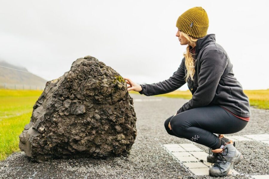From Reykjavík: Waterfalls, Black Beach & Glacier Day Trip - The minibus day deal: timing, comfort, and where food fits