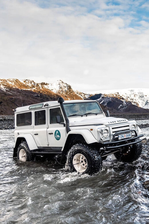 From Rvk: Private Day-Tour to Thorsmork with Mountain Hike - Glaciers and the south-coast glacier network: seeing Gígjökull in context