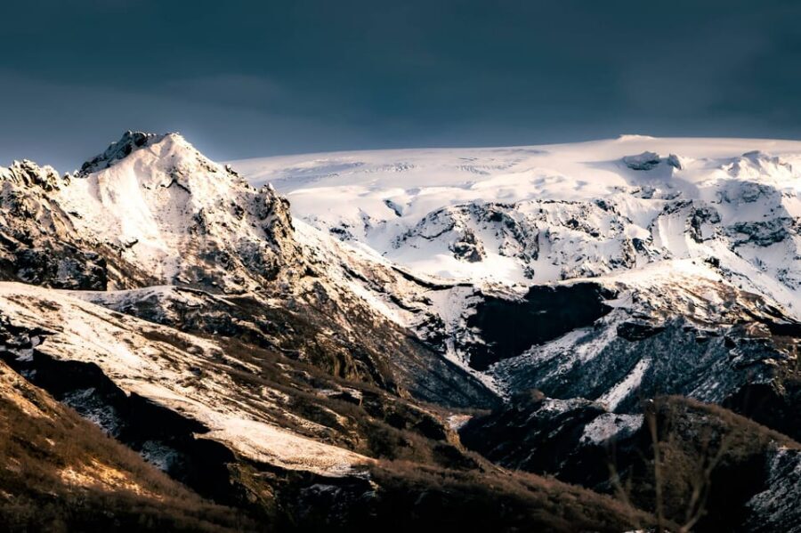 From Rvk: Private Day-Tour to Thorsmork with Mountain Hike - Who should book this Thórsmörk day tour