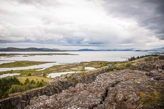 Full Day Golden Circle - Guided Tour - Brúarhlöð canyon: a calmer stop for lunch and smaller views