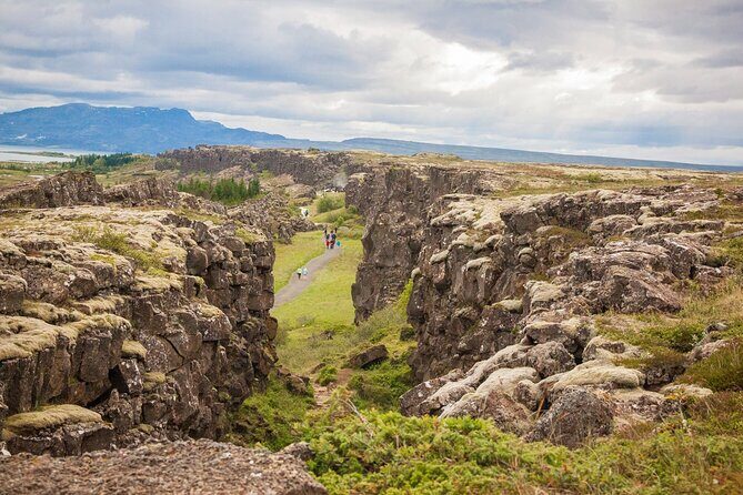 Full Day Golden Circle - Guided Tour - Cost and value: $2,090 per group, and how to judge it fairly