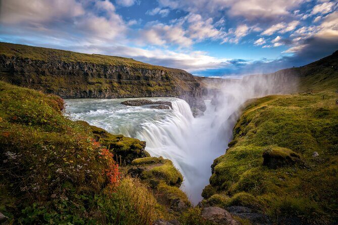 Full-Day Golden Circle Private Tour from Reykjavík - Kerið Crater: Iron-Rich Colors and Easy Photo Steps