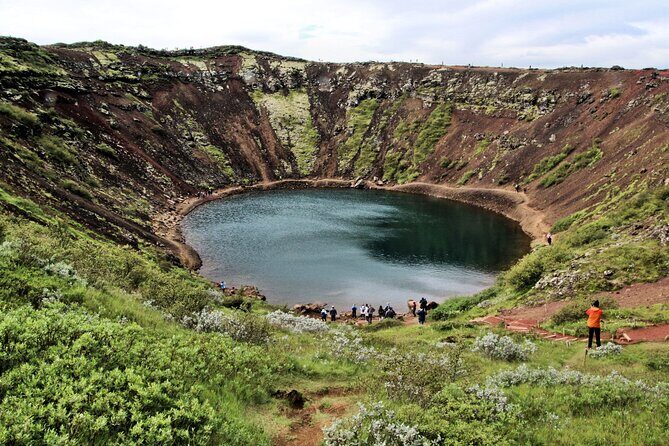 Full-Day Golden Circle Private Tour from Reykjavík - Who This Private Golden Circle Tour Suits Best
