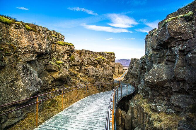 Full-Day Golden Circle Private Tour from Reykjavík - Geysir: Regular Steam and Boiling Water in Real Time