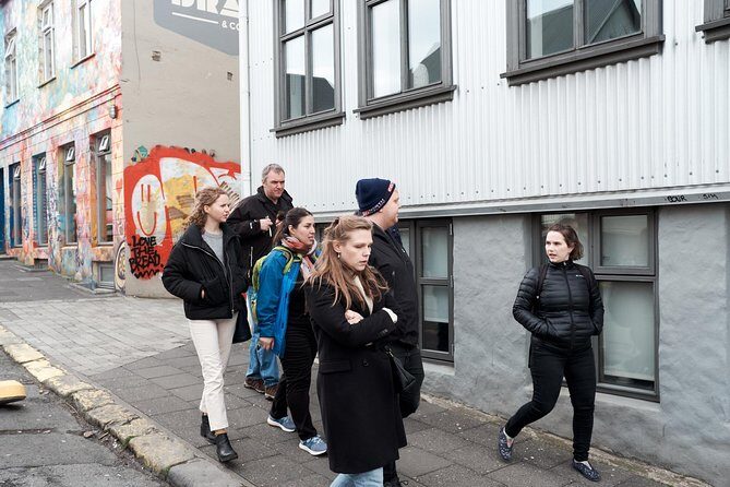 Funky History Walking Tour in Reykjavik - With local storyteller - Stop 5: Þingholt streets and the jump from poverty to growth