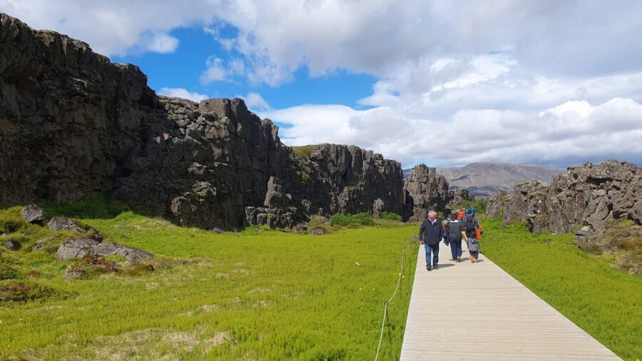 German-Speaking Golden Circle Small Group Tour from Reykjavík - Shore Excursion - Golden Circle in one cruise-friendly day from Reykjavík
