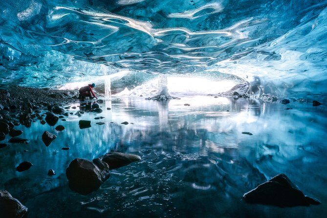 Glacier and Ice Cave Private Photoshoot - 15 Shot Photo Package - Inside the ice caves: why the photos feel different