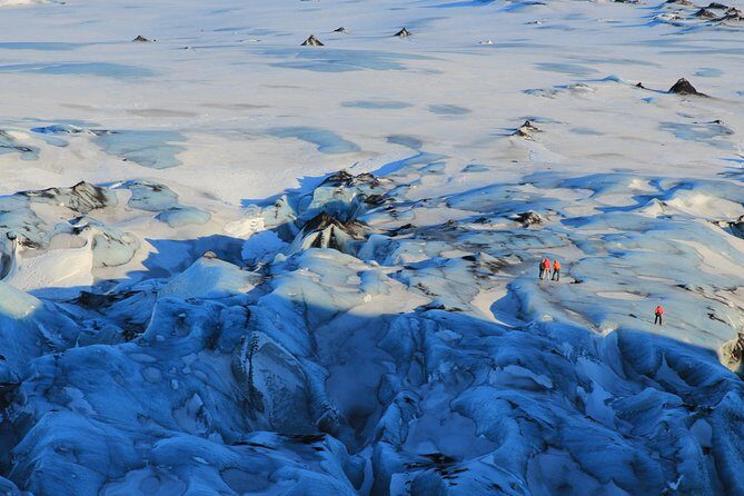 Glacier Hike and South Iceland Sightseeing from Reykjavik - Why the guides make (or break) the glacier day
