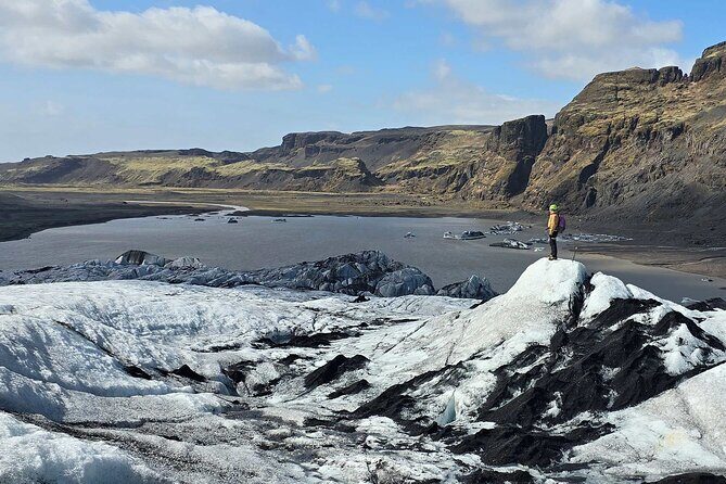 Glacier Hike Experience on Sólheimajökull - Meet on location - What to bring (and what you’ll wish you packed)
