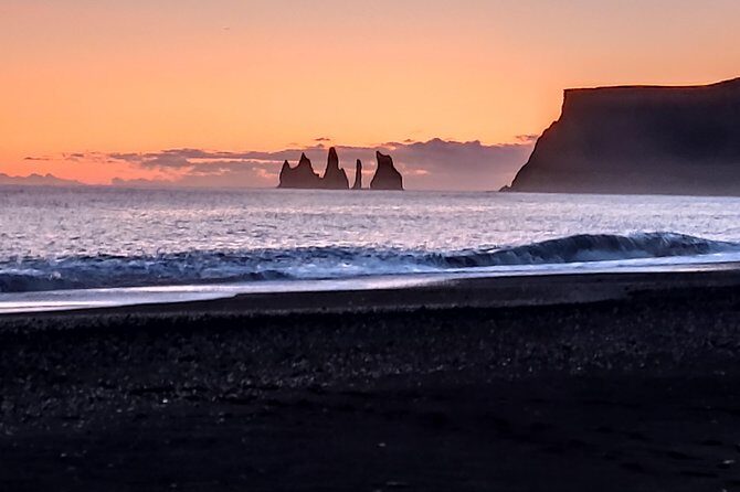 Glacier Lagoon, Diamond Beach, Black Sand Beaches and Waterfalls - Start With Hotel Pickup and a Smooth South Coast Rhythm