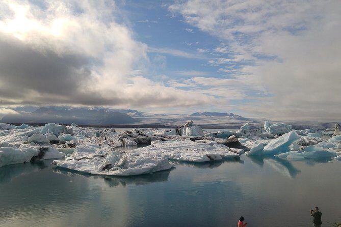 Glacier Lagoon, Diamond Beach, Black Sand Beaches and Waterfalls - Skógafoss: Walk Up to the Drop (Yes, You’ll Get Wet)