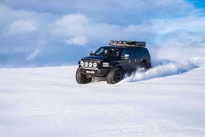 Golden Circle and Glacier Super Jeep Adventure - Geysir’s Strokkur: the hot-spring show with reliable timing