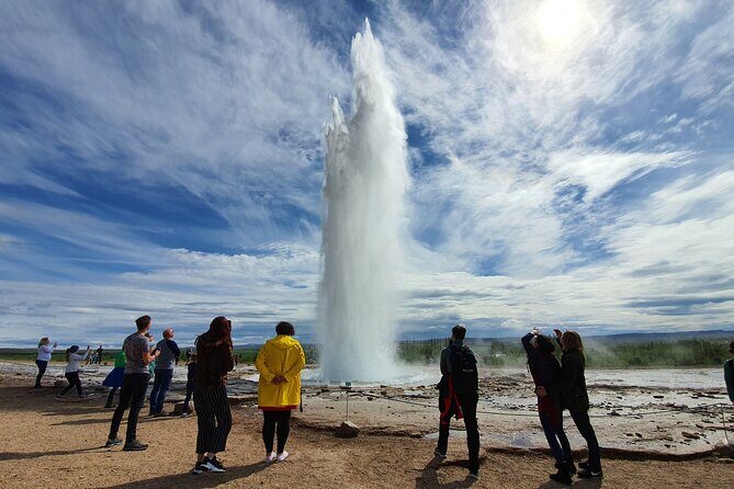 Golden Circle and Kerid Volcanic Crater Small-Group Day Tour - Reykjavik pickup: convenient, but expect a bus-stop workaround