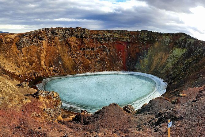 Golden Circle and Kerid Volcanic Crater Small-Group Day Tour - The ride back: Hveragerði greenhouses and Hellisheiði power