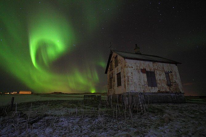 Golden Circle and Northern Lights Superjeep Tour from Reykjavik - The northern lights hunt: science talk, dark-sky stops, and real persistence
