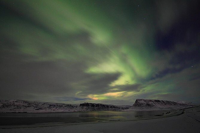 Golden Circle and Northern Lights Superjeep Tour from Reykjavik - Comfort, food, and camera sanity on a 10-hour day