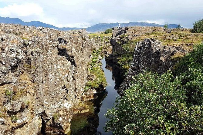 Golden Circle Express. Private Tour from Reykjavik - The Stops: A Full Hour at Þingvellir, Haukadalur, and Gullfoss