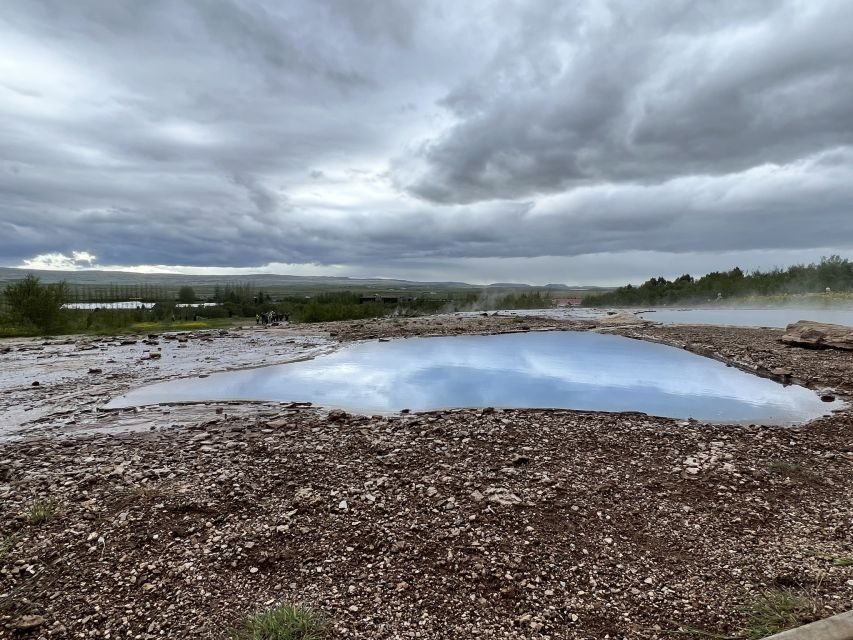 Golden circle, hot spring bakery, tomato farm private tour - A relaxed Golden Circle day that starts at your hotel