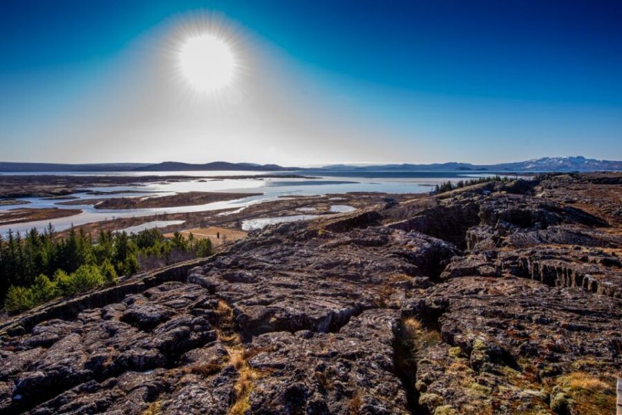 Golden circle, hot spring bakery, tomato farm private tour - Geysir area and Strokkur: timing the eruption without stress