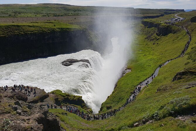 Golden Circle, Kerid Crater & Geothermal Lagoon -Small Group Tour - Gullfoss: The Golden Waterfall’s Big Canyon Feel