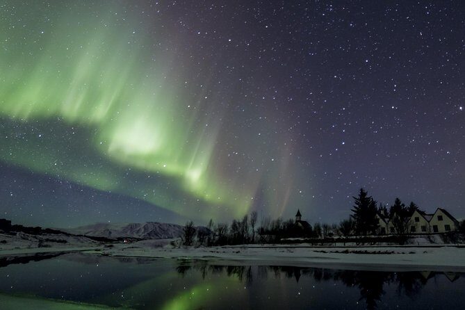 Golden Circle & Northern lights in Iceland - What the guide and audio system add (and what to bring)