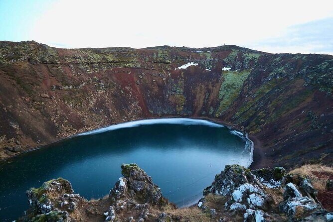 Golden Circle & Northern Lights Tour from Reykjavik - Geysir and Strokkur: how to watch an eruption without missing it