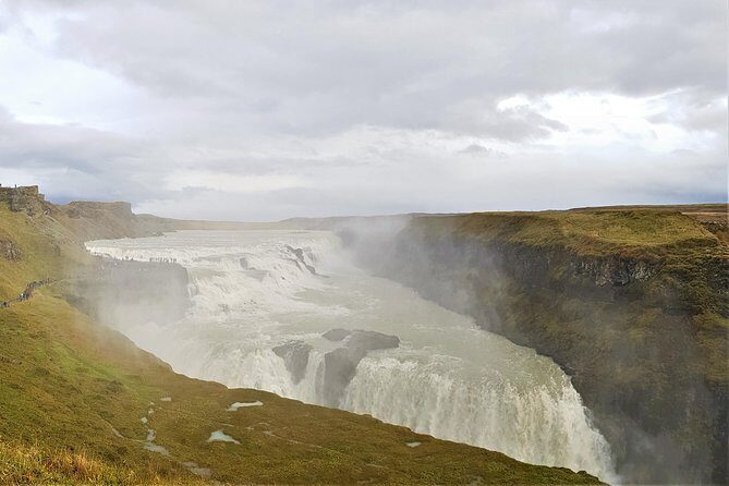 Golden Circle Private Day Tour - up to 9 passengers - Private Golden Circle in a van up to 9: calmer than the big-bus circuit