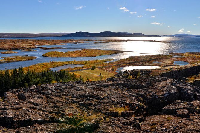 Golden Circle & Secret Lagoon Small-Group Tour from Reykjavik - How guides shape your day (Rakel, Ian, Gummi, and more)