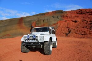 Golden Circle Small-Group Tour by Superjeep from Reykjavik - Thingvellir National Park: standing between Europe and North America