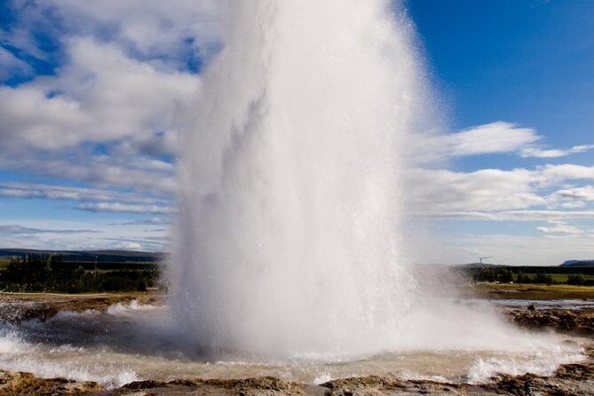 Golden Circle & South Coast Tour - Geysir: Great Geysir, Strokkur timing, and a year-round center