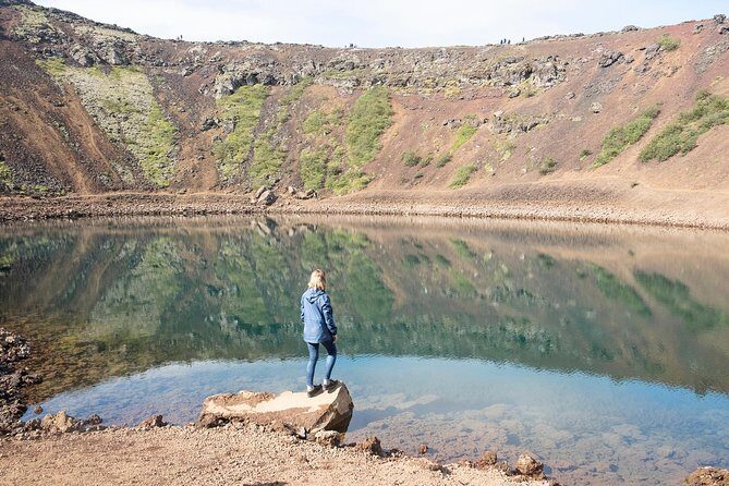 Golden Circle, Volcano Crater and Blue Lagoon Small-Group Tour - The guide factor: why the stories can be half the fun