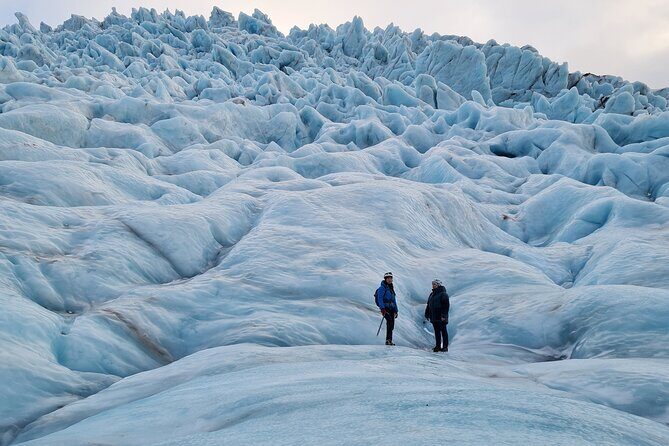Half-Day Vatnajokull Glacier Small Group Tour from Skaftafell - Learning stops: how the guide turns “ice” into understanding