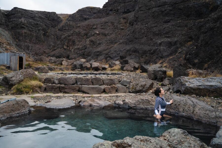 Husafell: Canyon Baths Soak with Short Highlands Hike - Why Hringsgil Canyon feels remote on a short tour