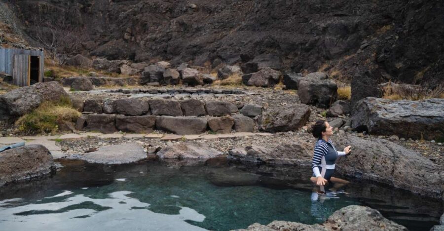 Husafell: Canyon Baths Soak with Short Highlands Hike - Getting there from the Húsafell Activity Centre